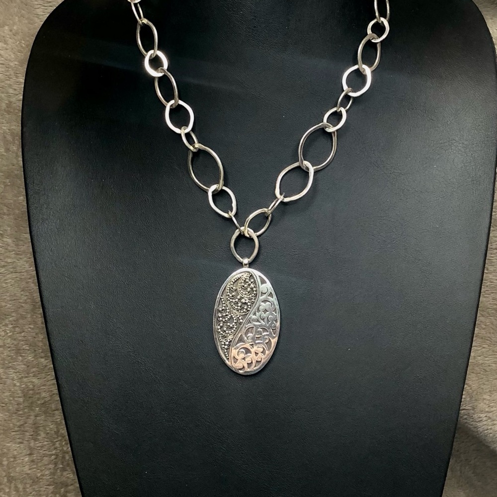 LOIS HILL Sterling Silver Oval Yin Yang Pendant Necklace